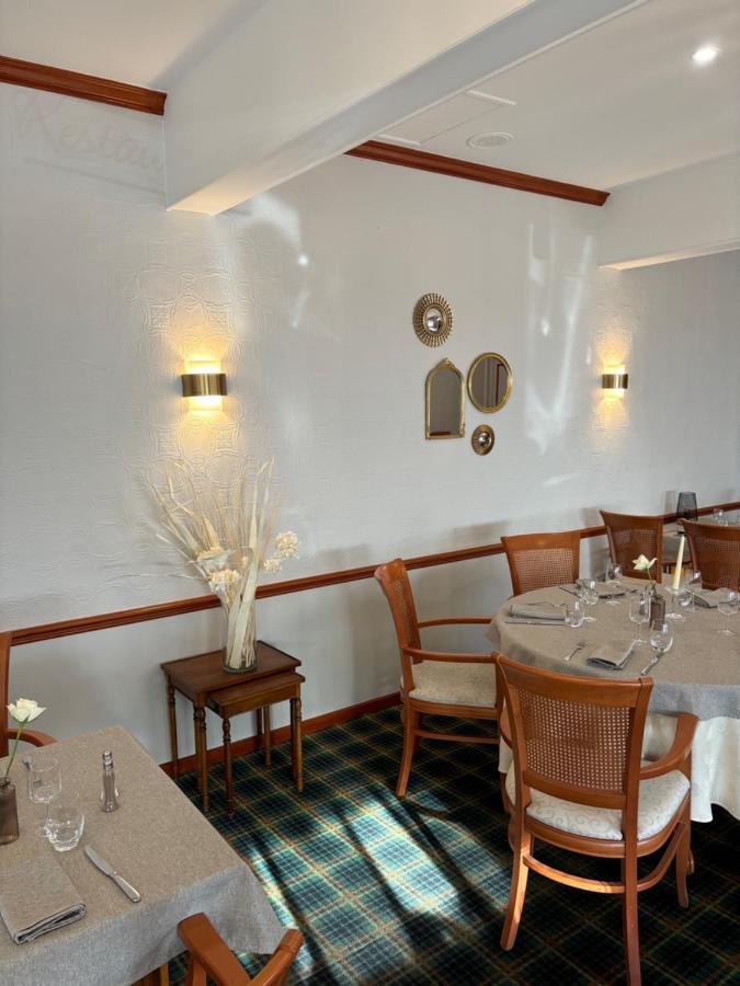 Hotel&Restaurant Le Cardinal Poix-de-Picardie Extérieur photo